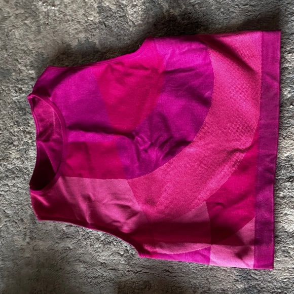 Medium fabletics tank - Picture 1 of 1